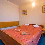 Farys - Swietna Lokalizacja, Sauna, Jacuzzi, Piekne Widoki Z Okien