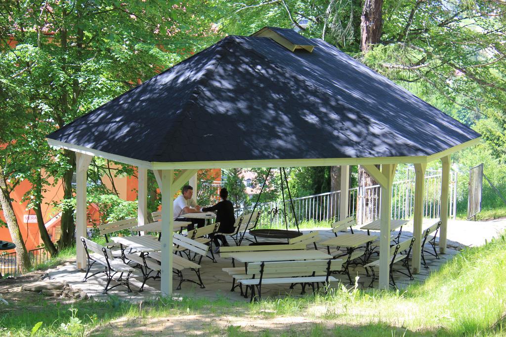 Rezort Farys - Swietna Lokalizacja, Sauna, Jacuzzi, Piekne Widoki Z Okien Krynica Zdroj